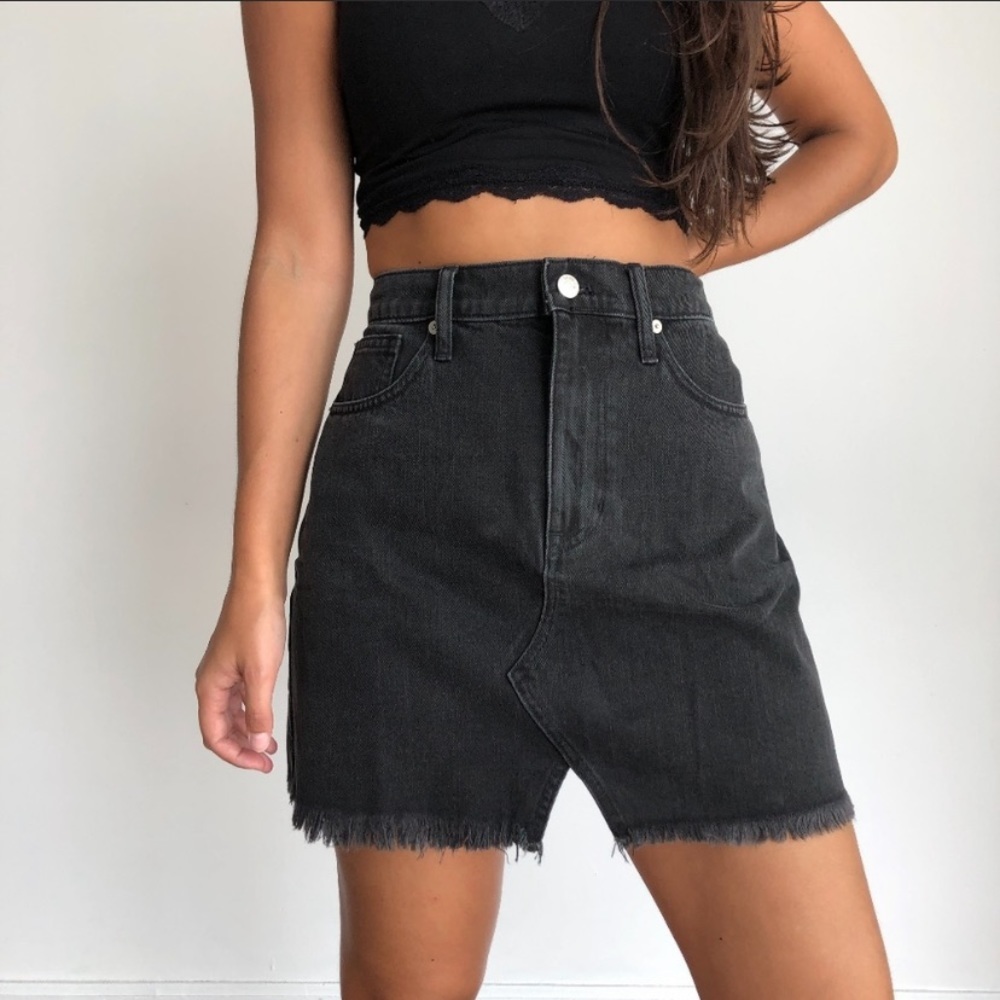 Madewell Rigid Denim A-Line Mini Skirt Lunar Size 31